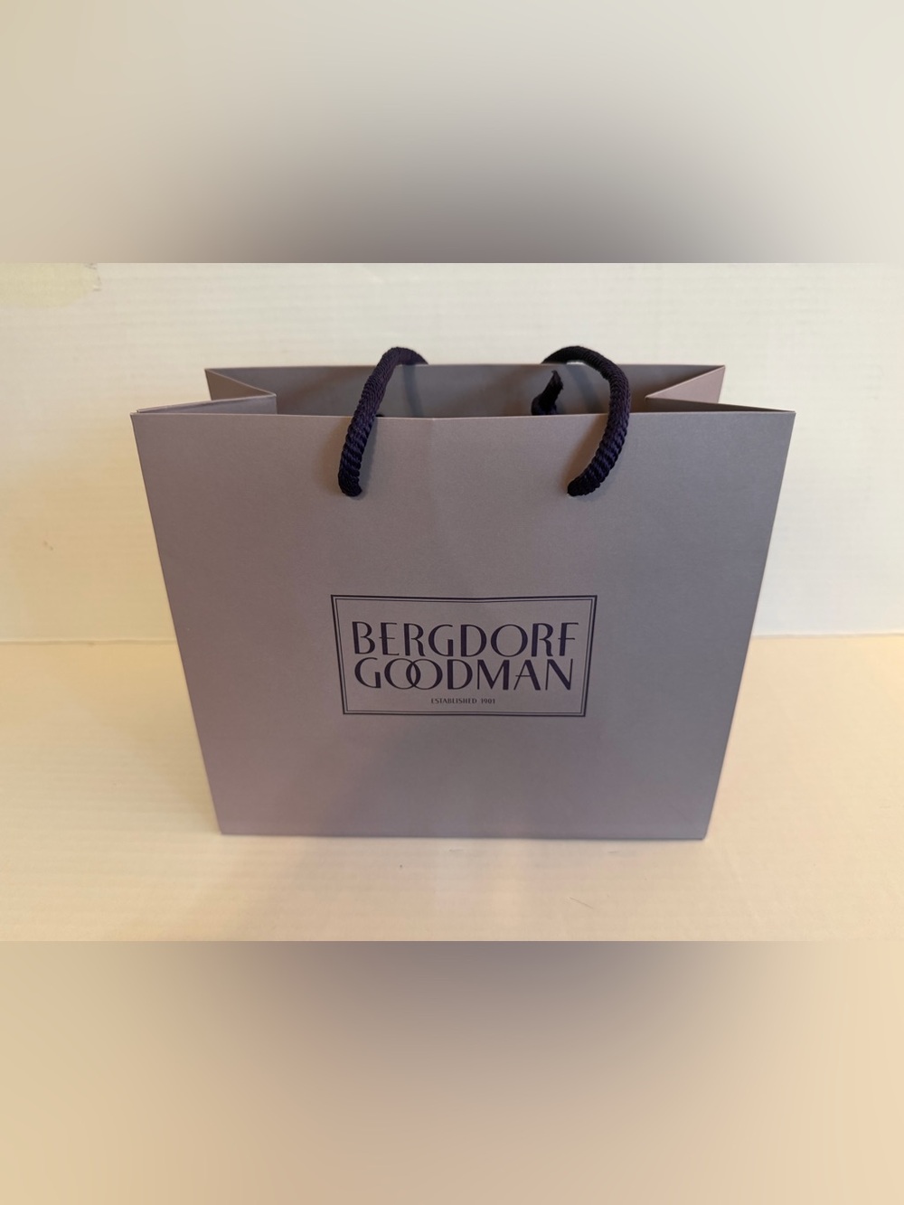 Bergdorf Goodman Shopping Bag paper, small